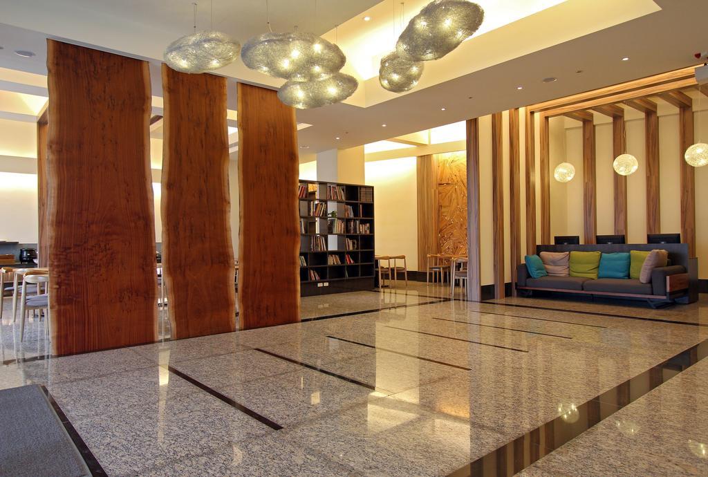 Celebrity 99 Hotel Ji'an Extérieur photo